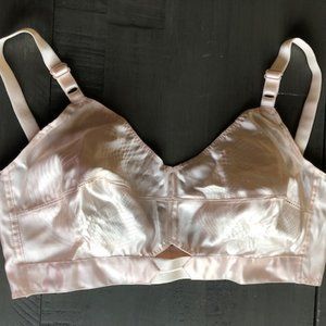 What Katie Did Retro Bullet Bra Size 34DD